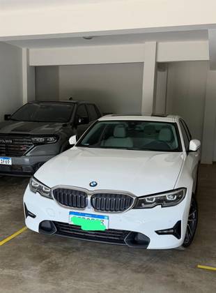 BMW 320i 2.0 16V TURBO GASOLINA SPORT GP AUTOMÁTICO